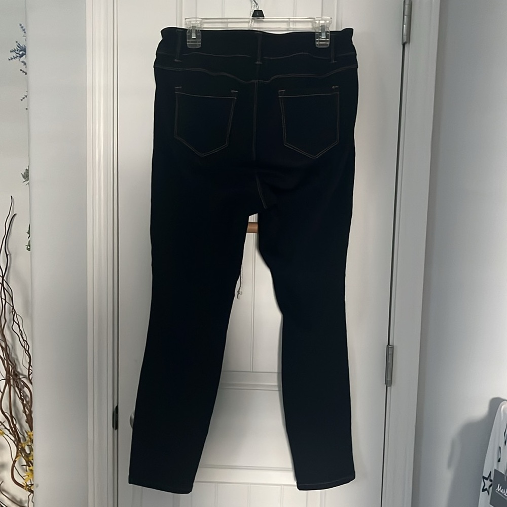 Jeans - Picture 4 of 4